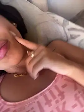 lulizoee online show from 18, 2, 2026