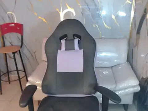 bull cam online show from 24, 10, 2025