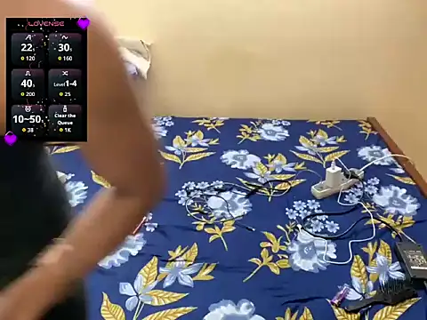 LuvLayla online show from 11, 4, 2026