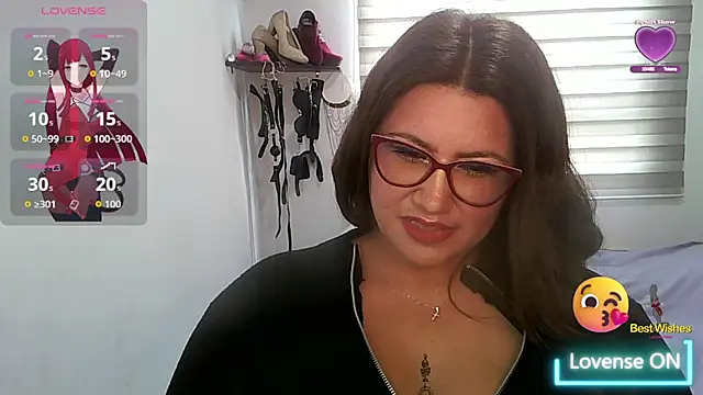 Vesper Vixen online show from 14, 10, 2025