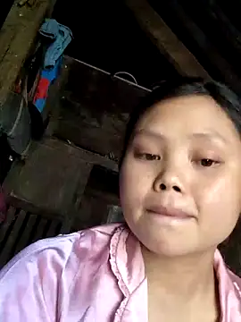 Snapshot of omiu-baby chatting on 9, 4, 2026 omiu-baby online show from 9, 4, 2026