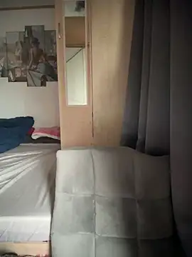 Snapshot of SarahBeii chatting on 4, 11, 2025 SarahBeii online show from 4, 11, 2025