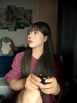 Snapshot of SarahBeii chatting on 19, 11, 2025 SarahBeii online show from 19, 11, 2025