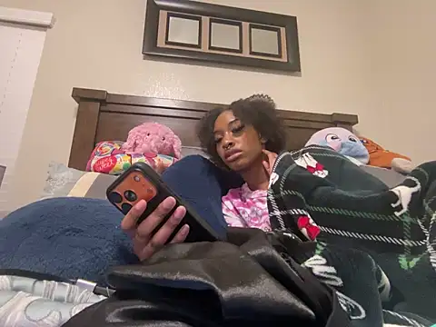 Brooke012 online show from 3, 3, 2026