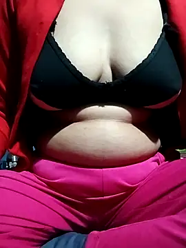 Snapshot of Deepa_hott chatting on 28, 10, 2025 Deepa hott online show from 28, 10, 2025