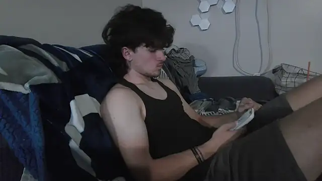 Snapshot of conradical18 chatting on 16, 9, 2025 conradical18 online show from 16, 9, 2025