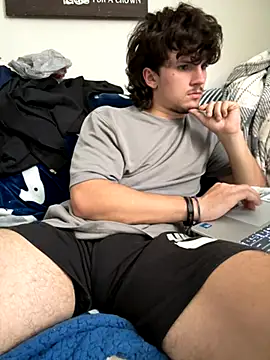 Snapshot of conradical18 chatting on 24, 9, 2025 conradical18 online show from 24, 9, 2025