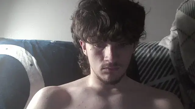 Snapshot of conradical18 chatting on 2, 10, 2025 conradical18 online show from 2, 10, 2025