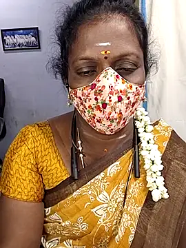 Snapshot of umashreetamil chatting on 20, 11, 2025 umashreetamil online show from 20, 11, 2025