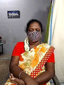 Snapshot of umashreetamil chatting on 23, 11, 2025 umashreetamil online show from 23, 11, 2025