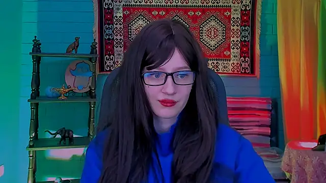 Snapshot of AliceWelch_ chatting on 11, 10, 2025 AliceWelch online show from 11, 10, 2025