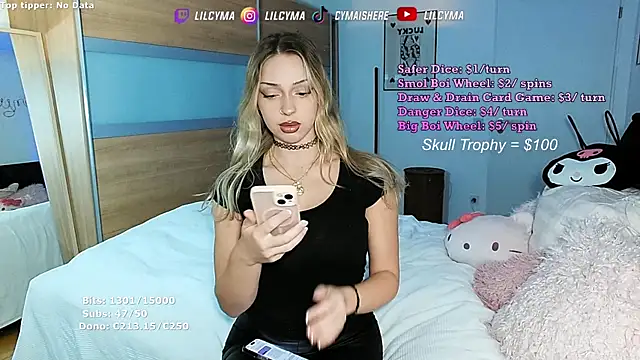 Snapshot of cymaishere chatting on 17, 11, 2025 cymaishere online show from 17, 11, 2025