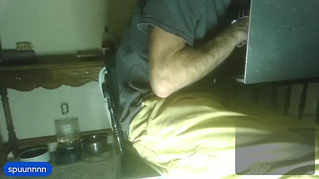 Snapshot of hungspundick1 chatting on 9, 11, 2025 hungspundick1 online show from 9, 11, 2025