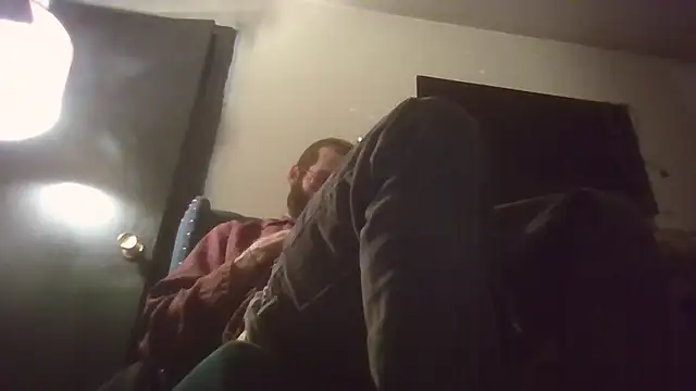 Snapshot of hungspundick1 chatting on 18, 11, 2025 hungspundick1 online show from 18, 11, 2025