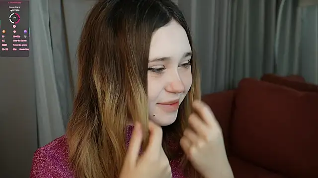 Lina Glow online show from 30, 11, 2025