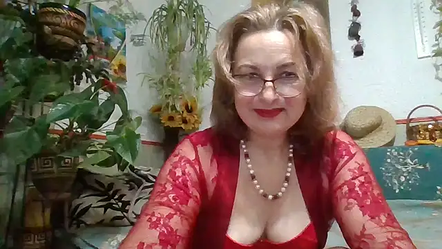 Snapshot of ZhannaLove480 chatting on 29, 11, 2025 ZhannaLove480 online show from 29, 11, 2025