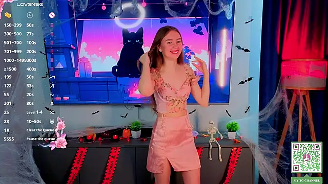 ElfredaTupy online show from 4, 11, 2025