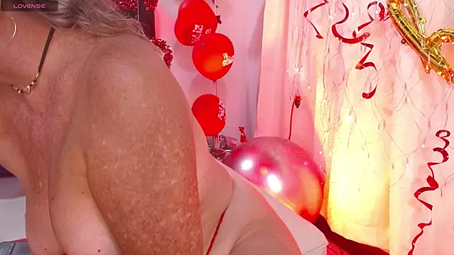 Snapshot of _SARAI_DUPONT chatting on 14, 2, 2025 SARAI DUPONT online show from 14, 2, 2025