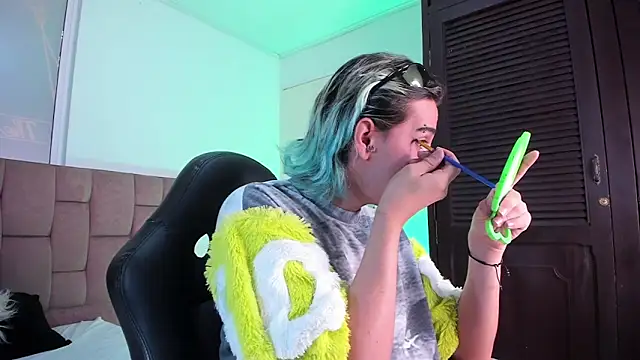 AngelFlexxx online show from 24, 4, 2026