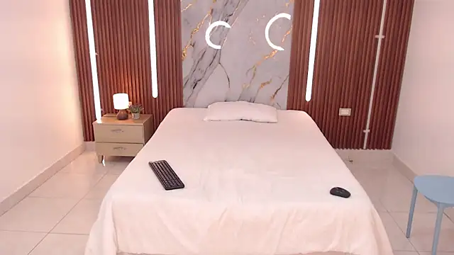 Snapshot of shena_nomy1 chatting on 16, 10, 2025 shena nomy1 online show from 16, 10, 2025