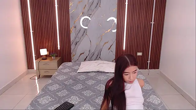 Snapshot of shena_nomy1 chatting on 11, 11, 2025 shena nomy1 online show from 11, 11, 2025