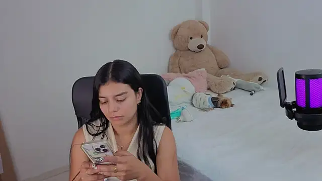 Snapshot of valerihouse chatting on 27, 11, 2025 valerihouse online show from 27, 11, 2025