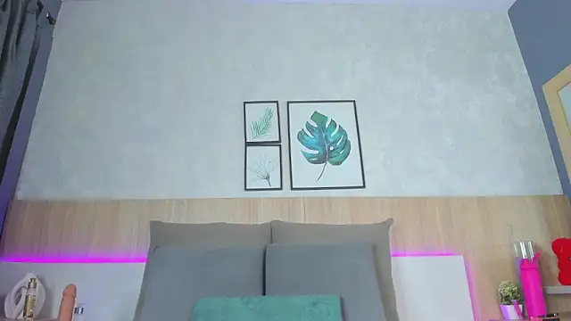 mia gate online show from 17, 11, 2025