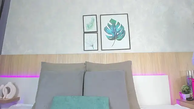 mia gate online show from 25, 11, 2025