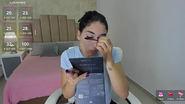 Scarlett 12 online show from 24, 2, 2026