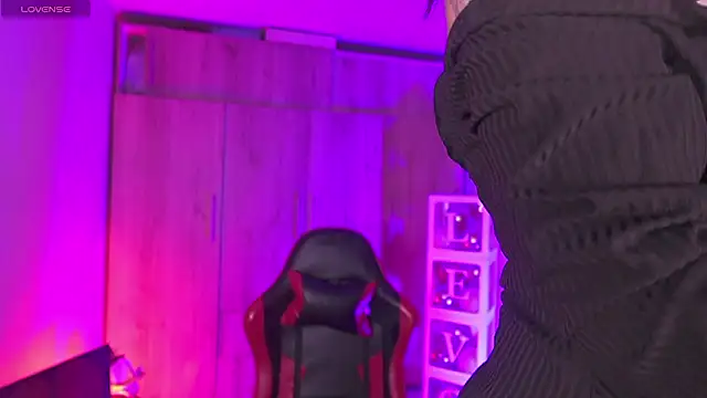 AnnaKimm online show from 3, 2, 2026