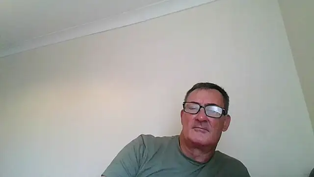 Snapshot of goldenman59 chatting on 10, 9, 2025 goldenman59 online show from 10, 9, 2025