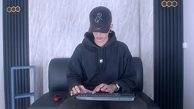 Franvill Trato online show from 12, 10, 2025