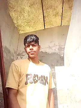 monster 33 online show from 18, 4, 2026