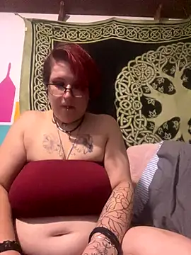 Snapshot of Harleesinn chatting on 17, 9, 2025 Harleesinn online show from 17, 9, 2025