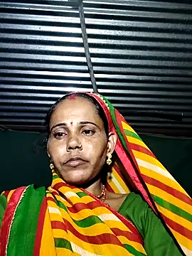 Snapshot of Pooja750 chatting on 12, 9, 2025 Pooja750 online show from 12, 9, 2025