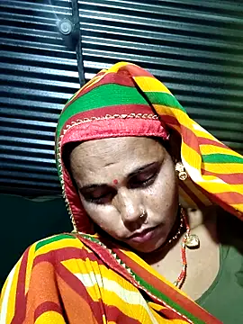 Snapshot of Pooja750 chatting on 20, 9, 2025 Pooja750 online show from 20, 9, 2025