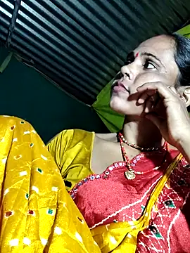 Snapshot of Pooja750 chatting on 28, 9, 2025 Pooja750 online show from 28, 9, 2025