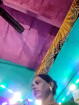 Snapshot of Pooja750 chatting on 20, 10, 2025 Pooja750 online show from 20, 10, 2025