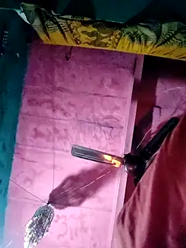 Snapshot of Pooja750 chatting on 11, 11, 2025 Pooja750 online show from 11, 11, 2025