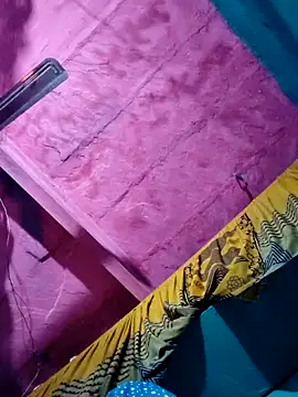 Snapshot of Pooja750 chatting on 18, 11, 2025 Pooja750 online show from 18, 11, 2025