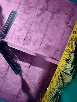 Snapshot of Pooja750 chatting on 21, 11, 2025 Pooja750 online show from 21, 11, 2025