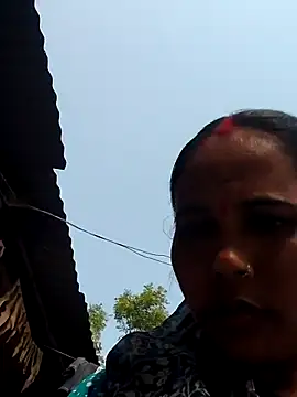 Snapshot of Pooja750 chatting on 27, 11, 2025 Pooja750 online show from 27, 11, 2025