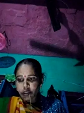 Snapshot of Pooja750 chatting on 28, 11, 2025 Pooja750 online show from 28, 11, 2025