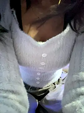 Snapshot of seemujaan chatting on 4, 12, 2025 seemujaan online show from 4, 12, 2025