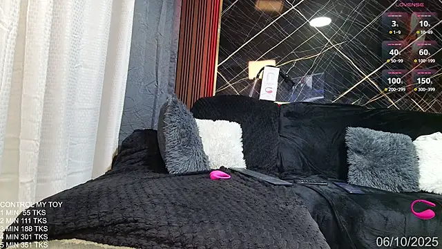 Snapshot of eroseliam chatting on 6, 10, 2025 eroseliam online show from 6, 10, 2025