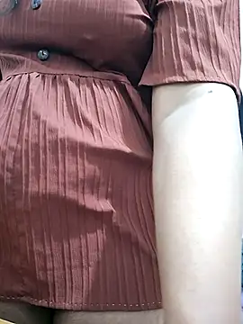 Snapshot of BeautyGirl_sara chatting on 6, 11, 2025 BeautyGirl sara online show from 6, 11, 2025