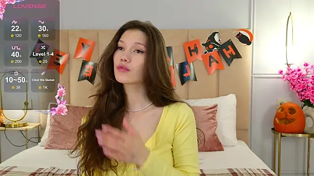 MaryNixon  online show from 28, 10, 2025