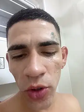 Snapshot of xirie98 chatting on 8, 9, 2025 xirie98 online show from 8, 9, 2025