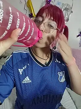 Snapshot of Kitty_Melodi chatting on 27, 6, 2026 Kitty Melodi online show from 27, 6, 2026