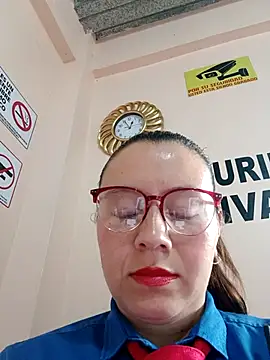 Hannah-colx online show from 17, 10, 2025